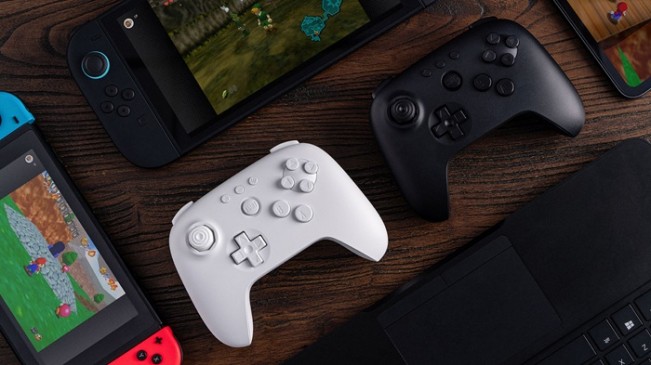 8BitDo 64 Bluetooth Controller